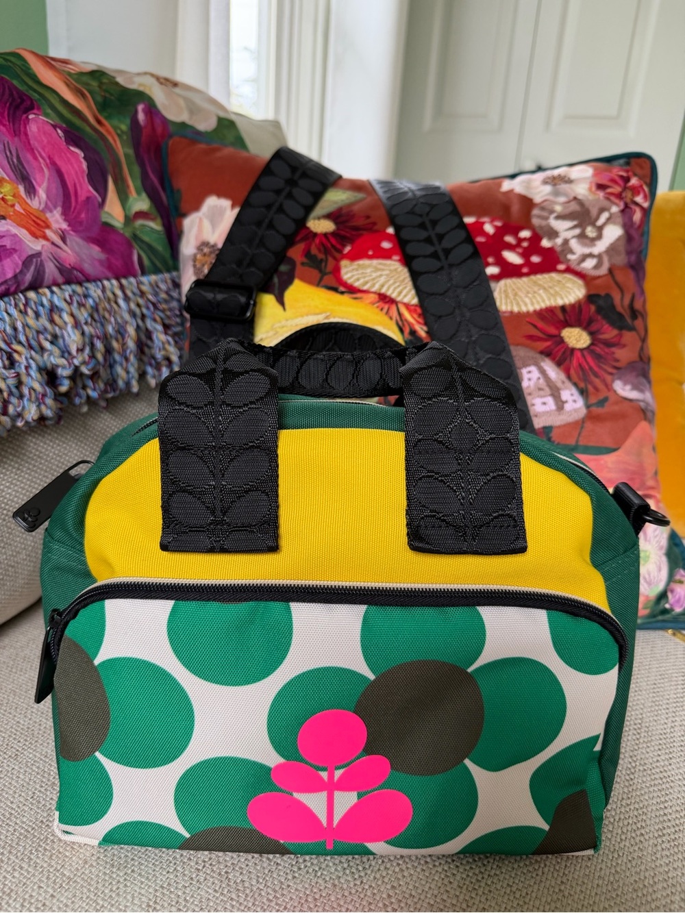 Orla Kiely 2023 Radial Handbag in Retro Flower Emerald print. NWOT